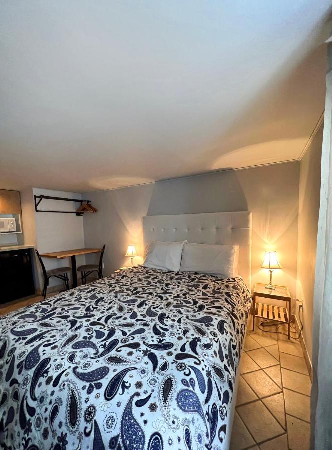 La Galouine Auberge Tadoussac Buitenkant foto