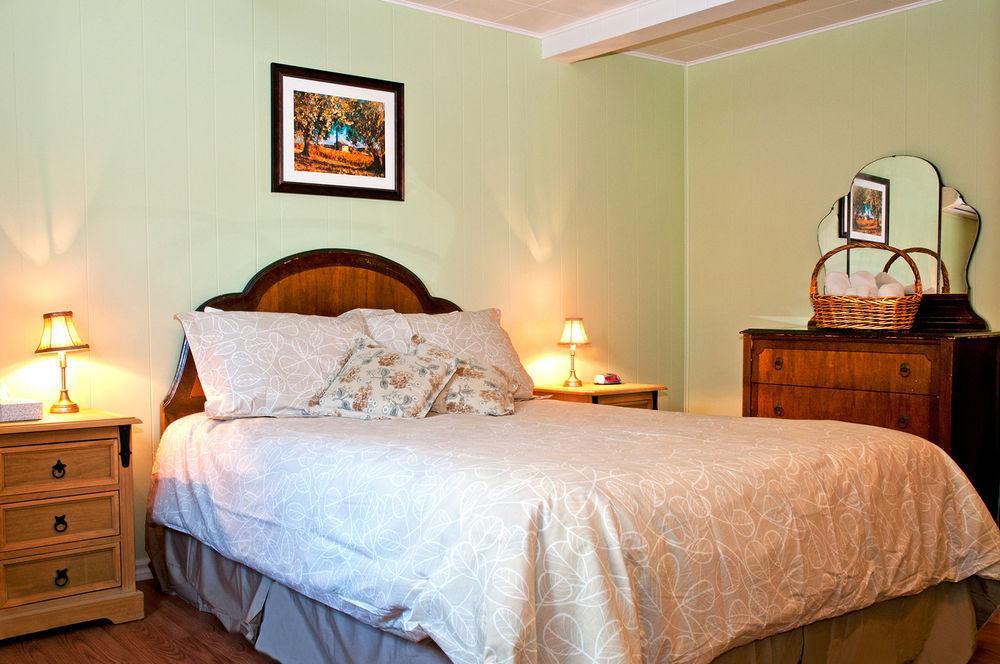 La Galouine Auberge Tadoussac Buitenkant foto