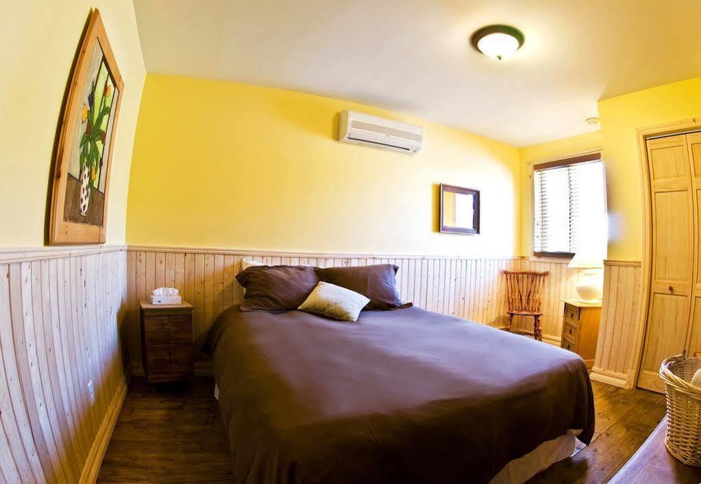 La Galouine Auberge Tadoussac Buitenkant foto